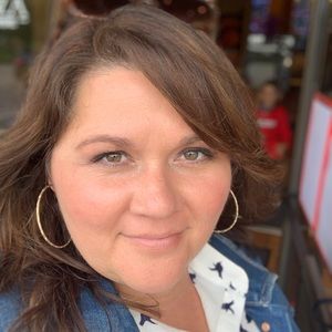 Meet your Posher, Cindy